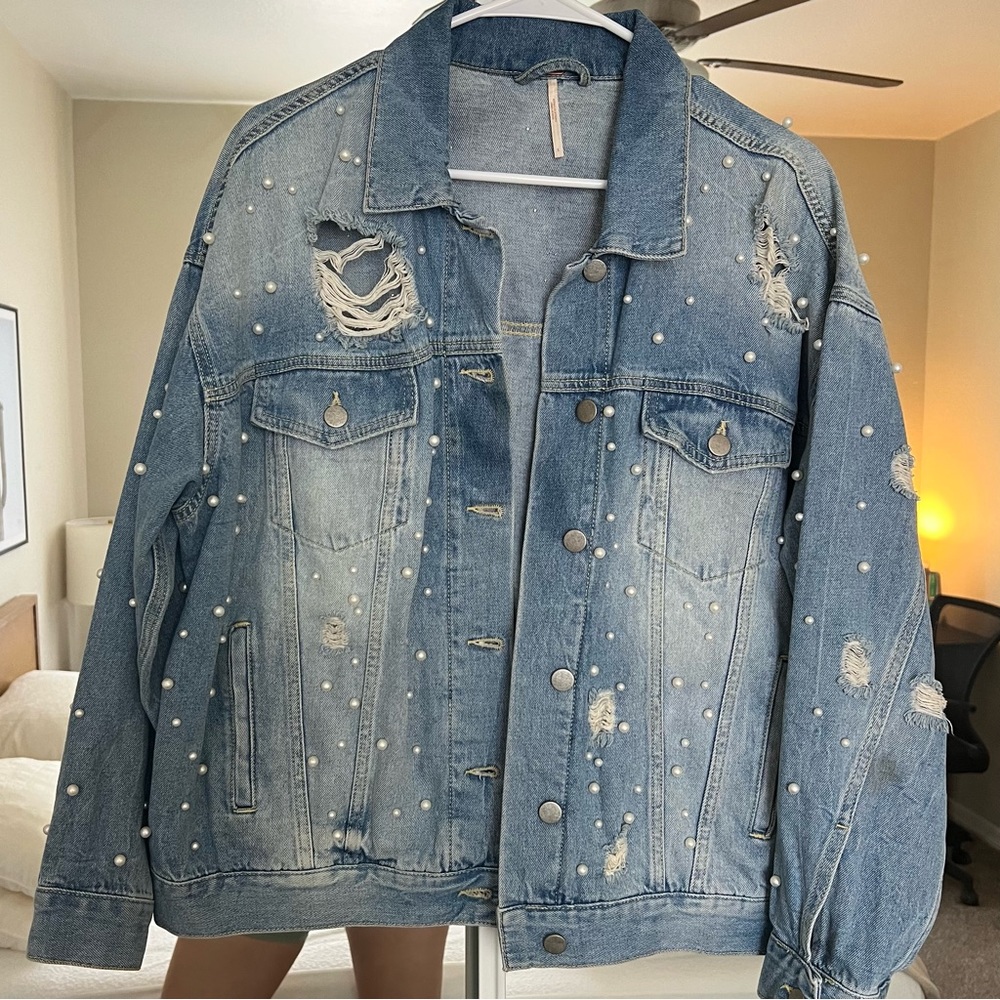 Free People Women's Sunday Funday Pearl Denim Jacket - Picture 4 of 4